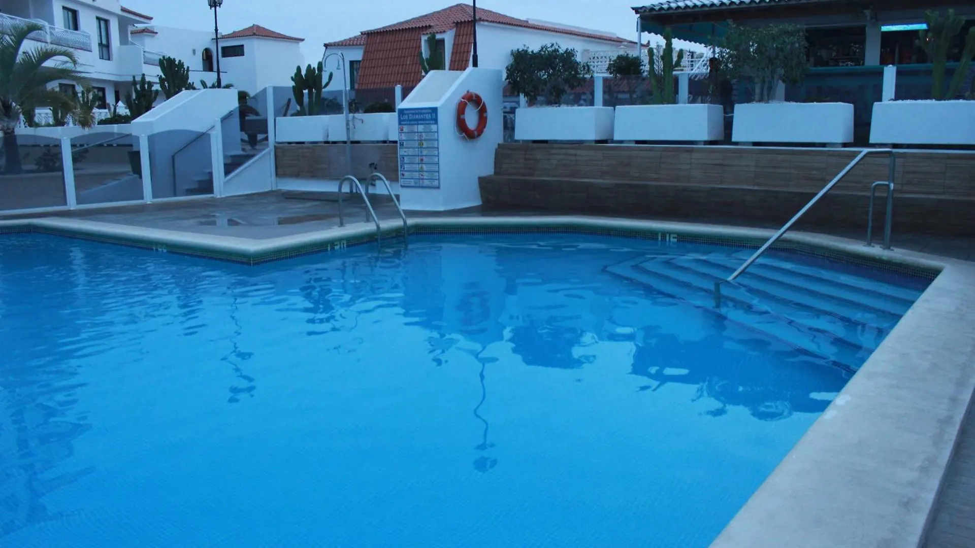 Los Cristianos Tipaki Home Spain